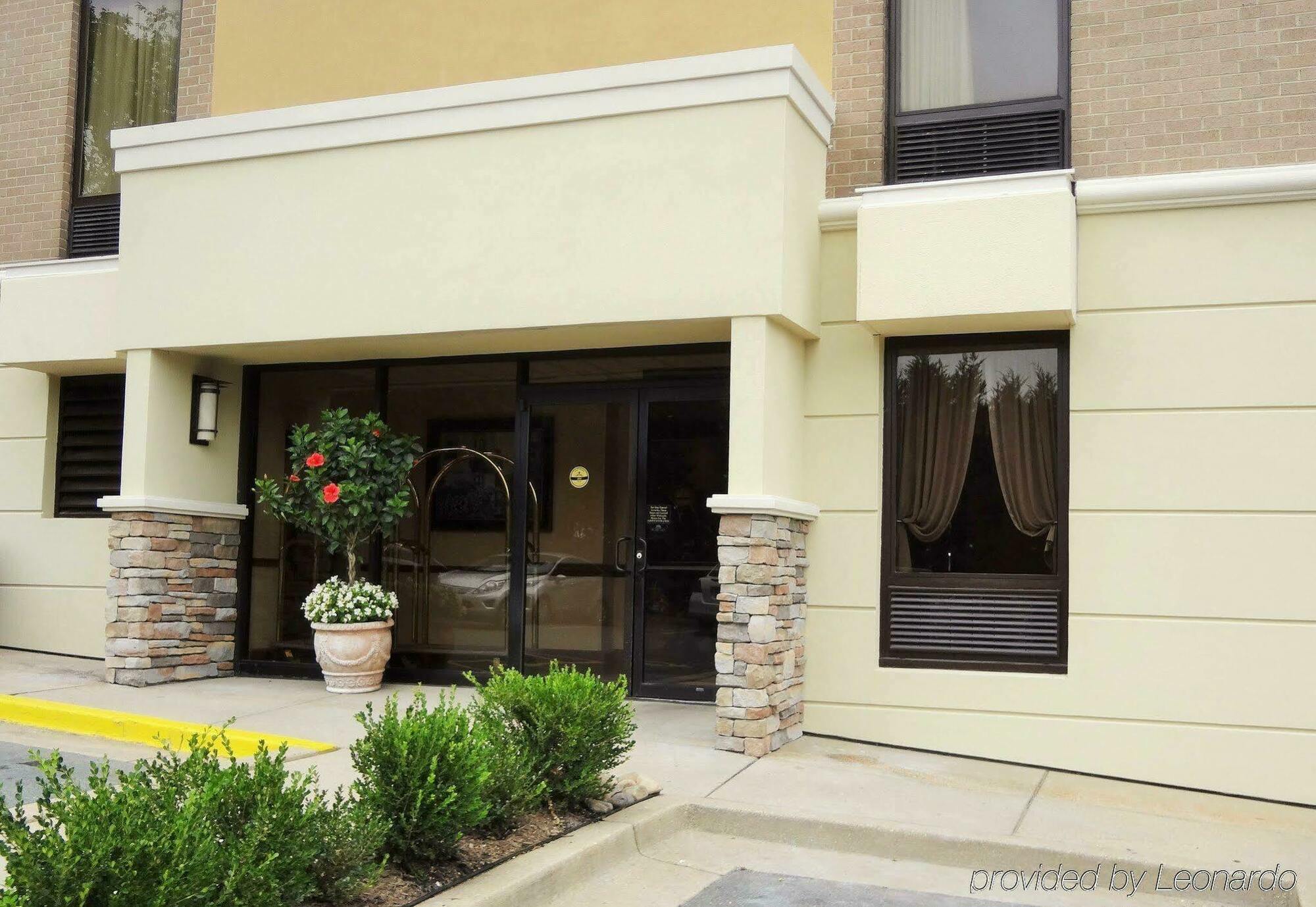 Comfort Shady Grove - - Rockville 3*